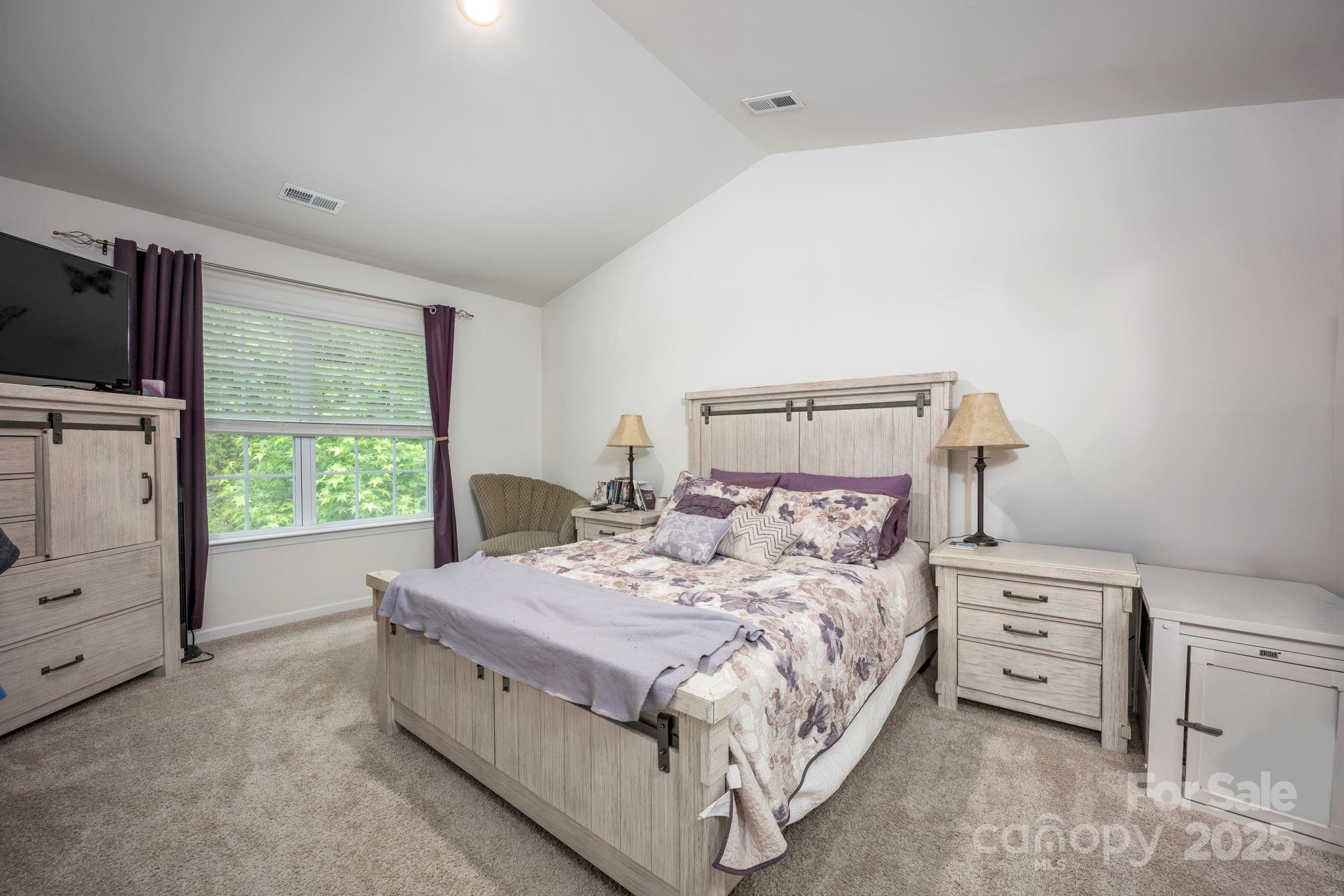 7527 Finnigan Road Charlotte, NC 28215 - Photo 11 of 24 Gallery Image 11