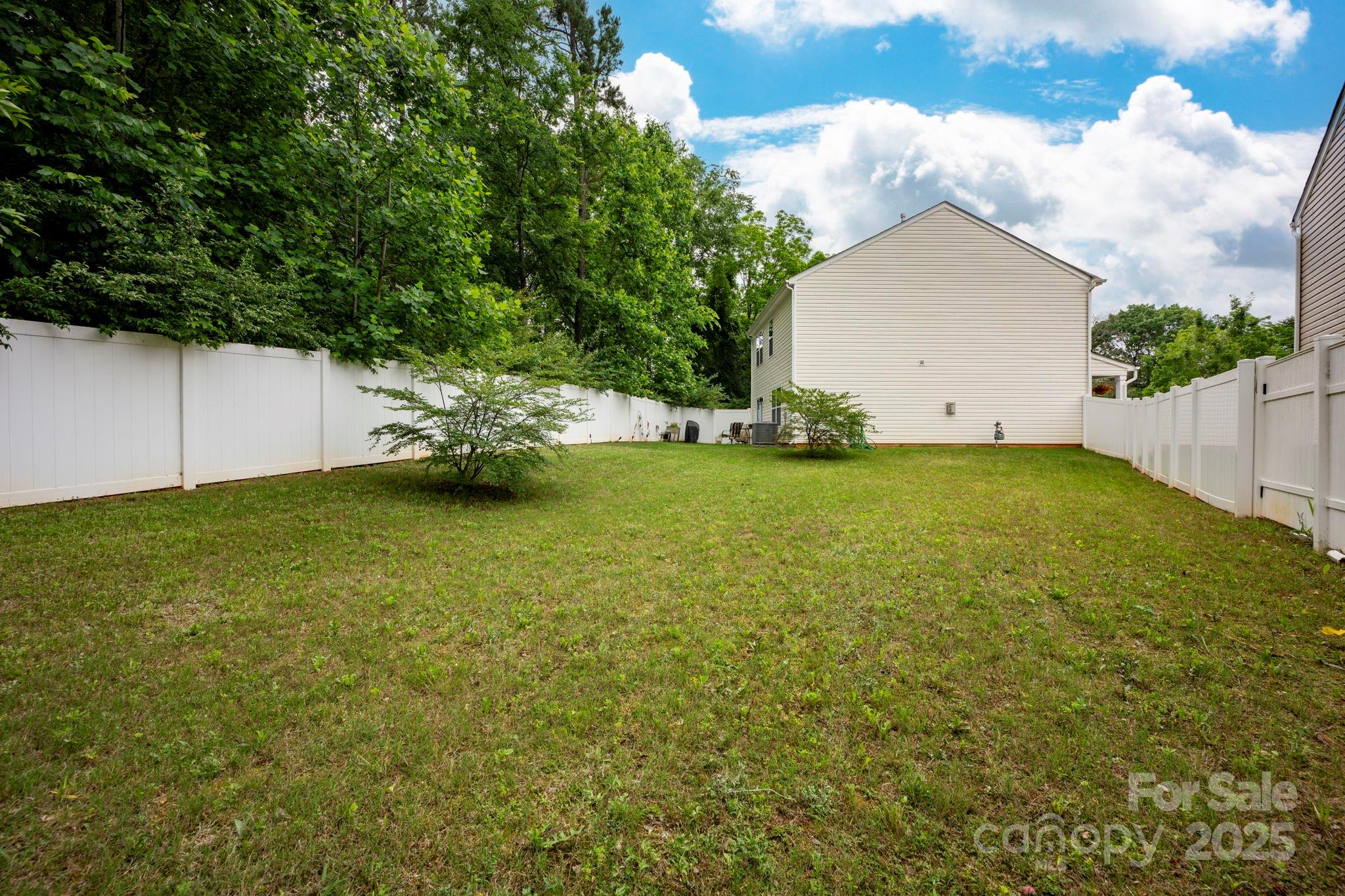 7527 Finnigan Road Charlotte, NC 28215 - Photo 19 of 24 Gallery Image 19