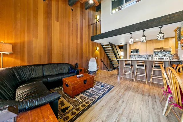 $675,000 | 1001 Commonwealth Drive, Unit 106, Kings Beach, CA 96143