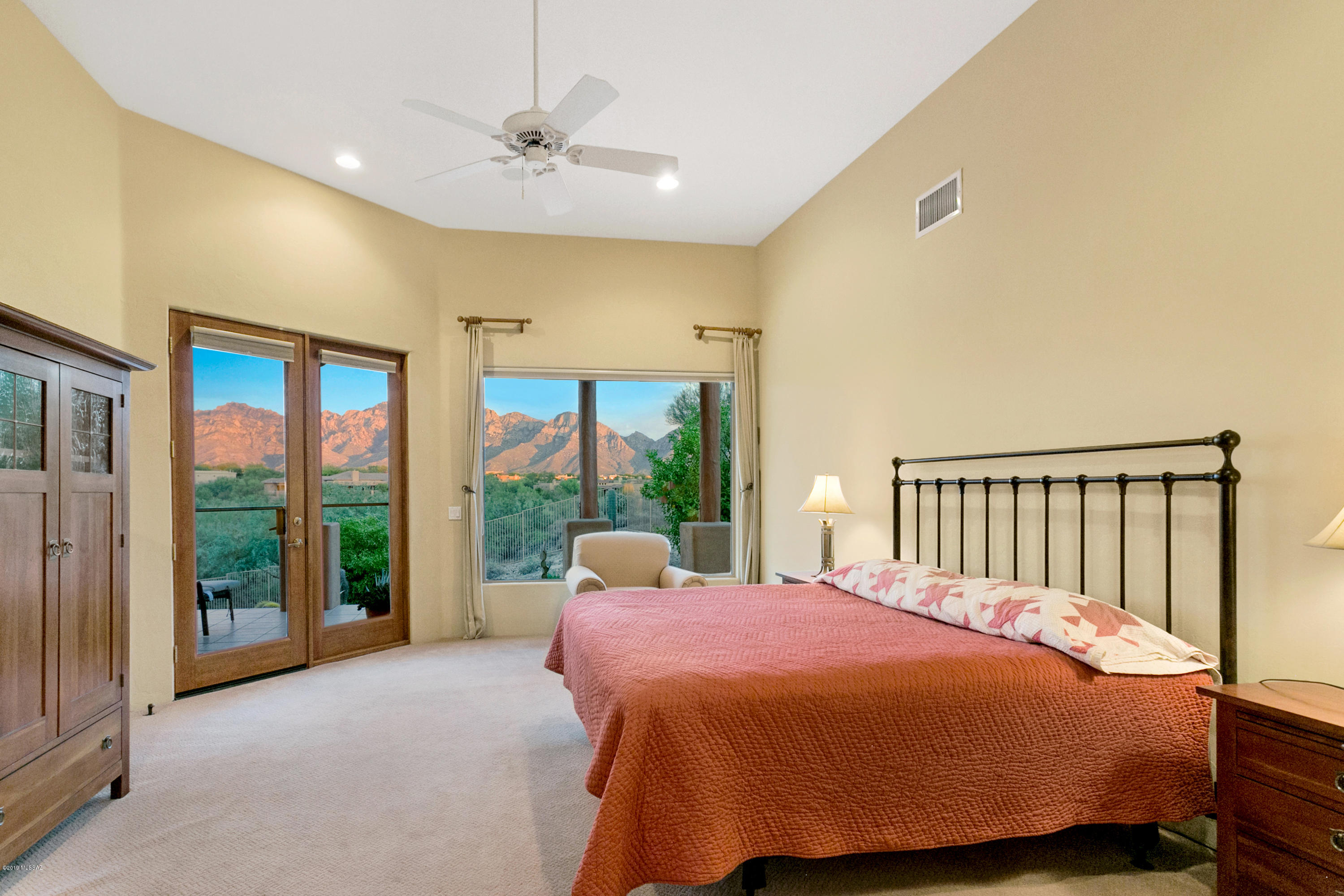 12270 North Copper Spring Trail Oro Valley, AZ 85755 - Photo 18 of 38