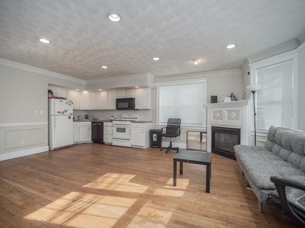 145 Murdock Street, Unit 1 Boston, MA 02135 - Photo 3 of 26