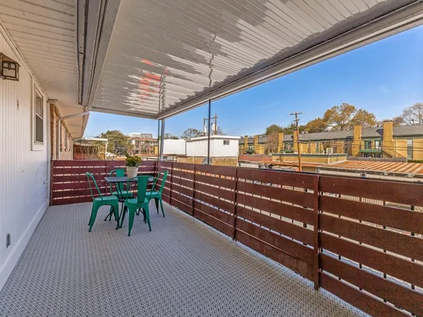 $2,300 | 6037 Sandhurst Lane, Unit C, Dallas, TX 75206