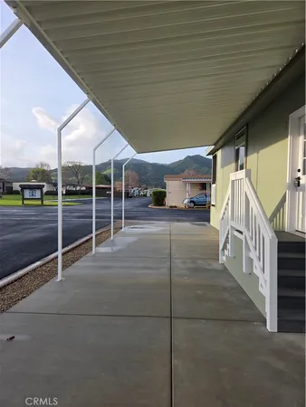 a view of parking area