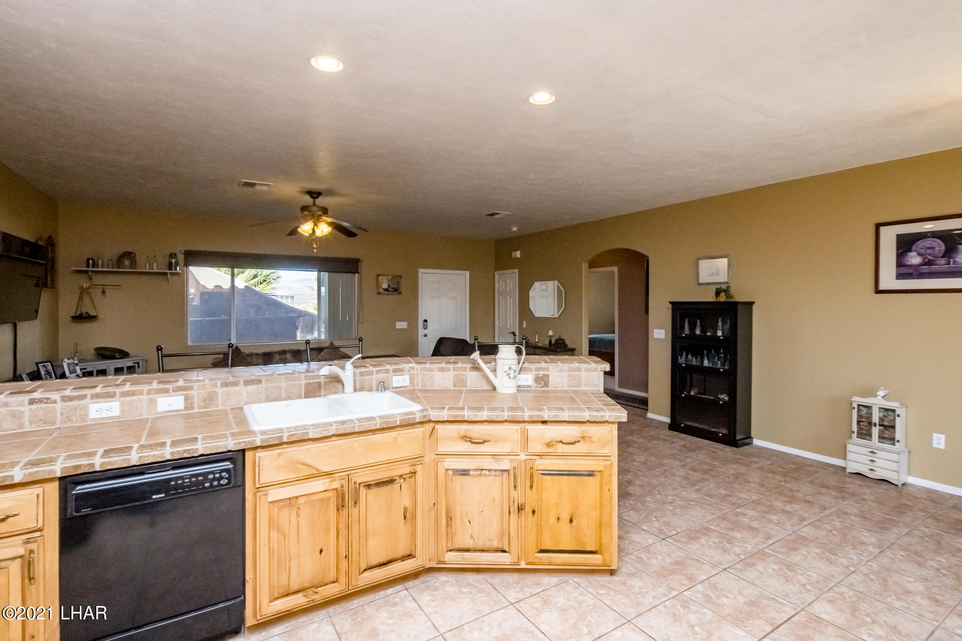 5078 Melissa Road Yucca, AZ 86438 - Photo 21 of 71 5078MelissaRd_21