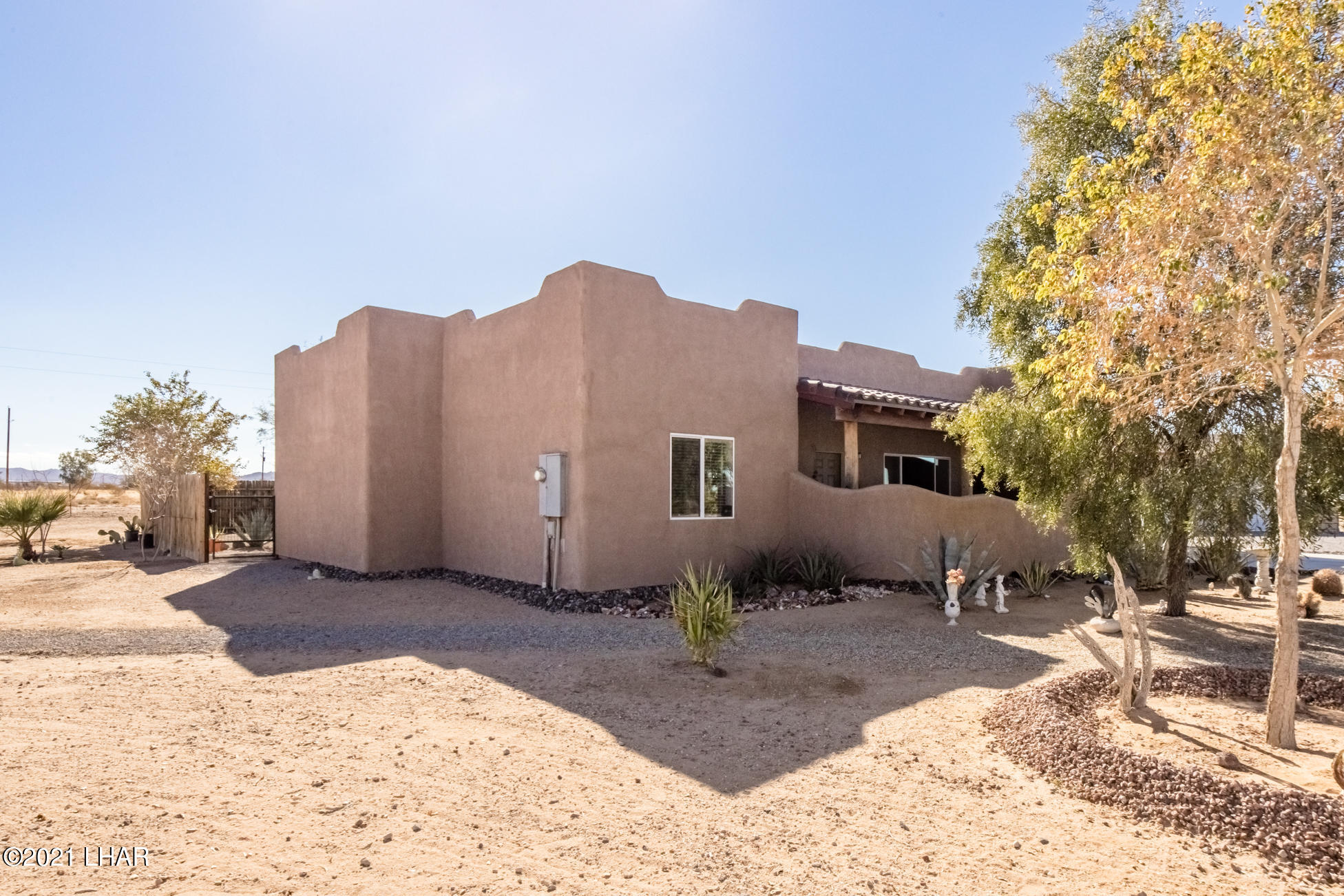 5078 Melissa Road Yucca, AZ 86438 - Photo 6 of 71 5078MelissaRd_03