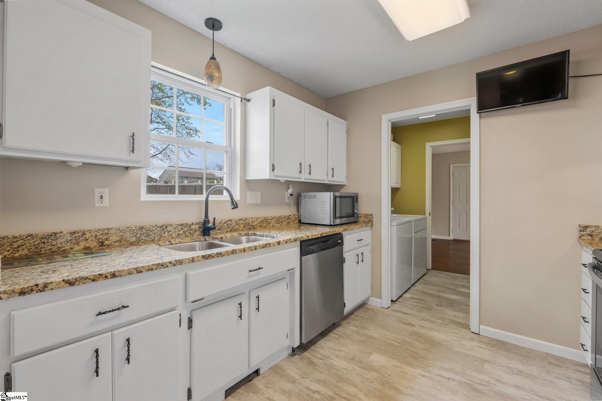 102 Jacqueline Road Piedmont, SC 29673 - Photo 18 of 32