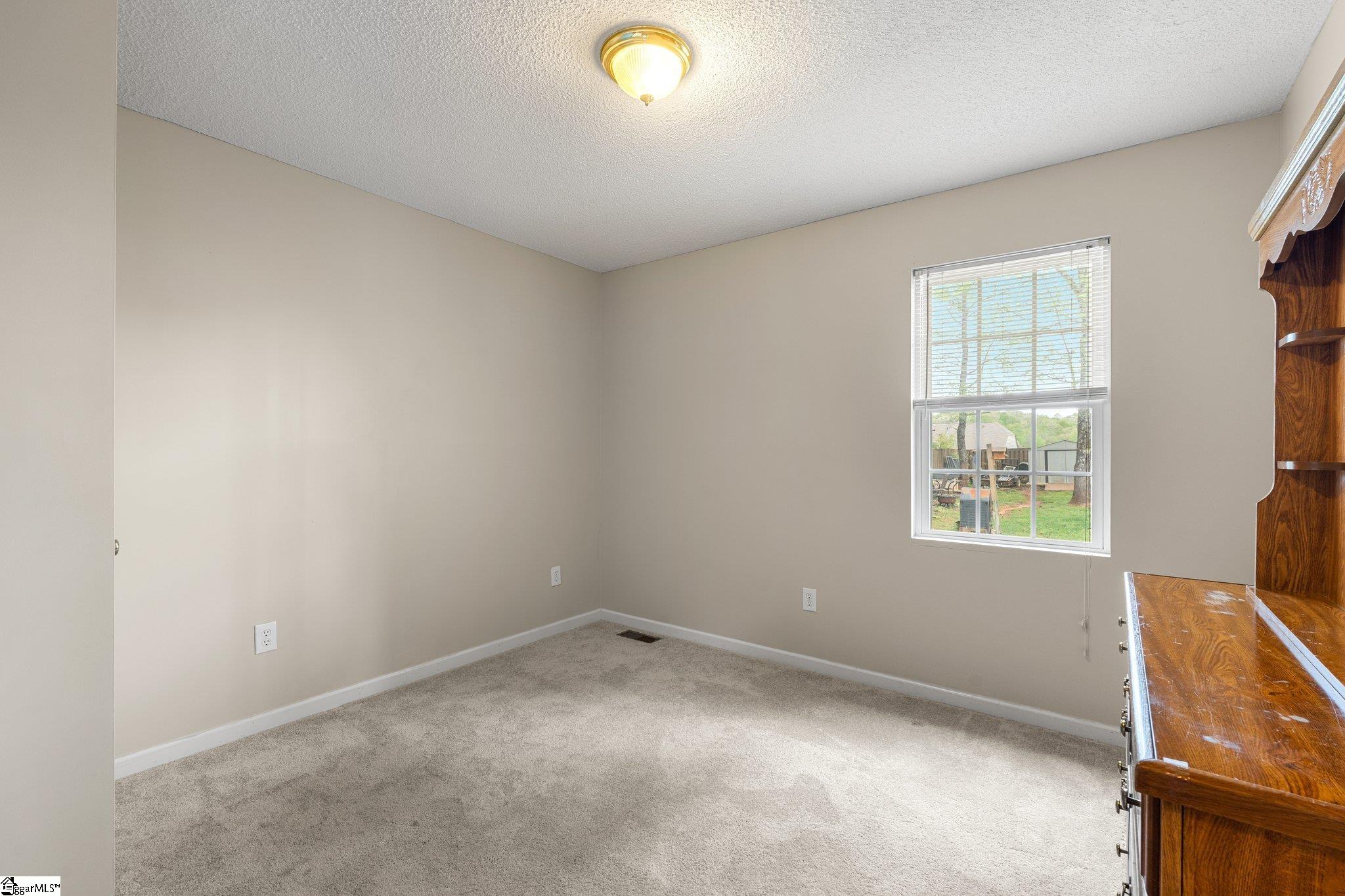102 Jacqueline Road Piedmont, SC 29673 - Photo 10 of 32