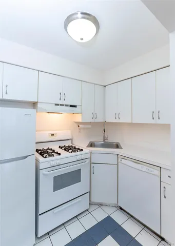 $199,000 | 100 Dowd Street, Unit C8, Haverstraw, NY 10927