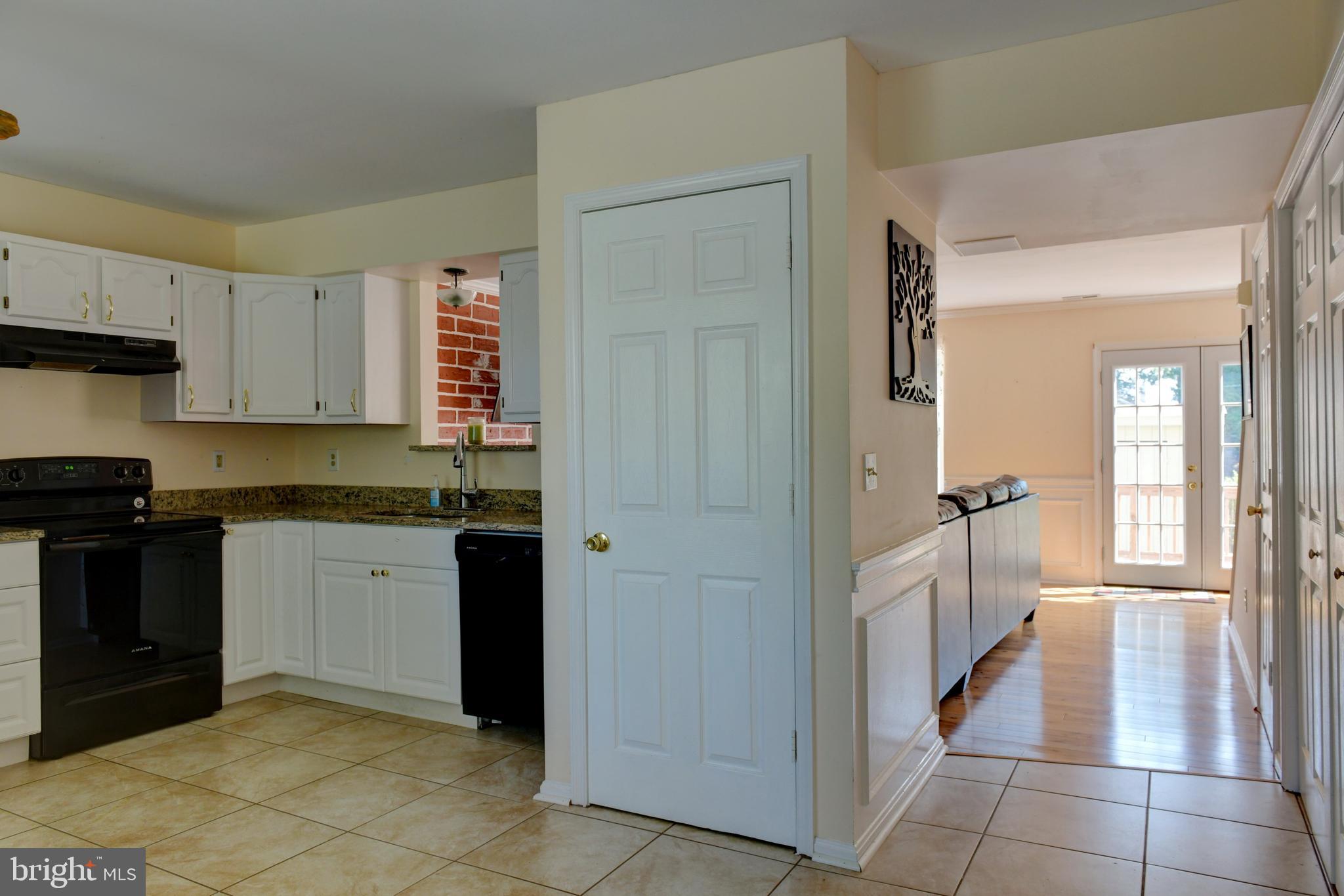 3727 3rd Avenue Edgewater, MD 21037 - Photo 6 of 32