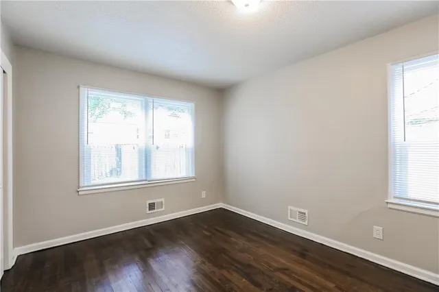 $1,860 | 9505 Newton Avenue, Kansas City, MO 64134