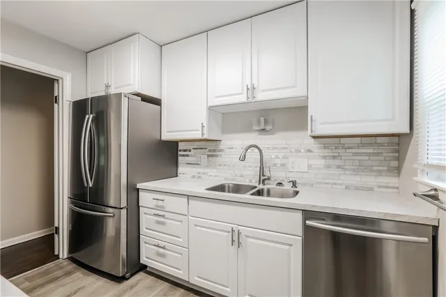 $1,860 | 9505 Newton Avenue, Kansas City, MO 64134