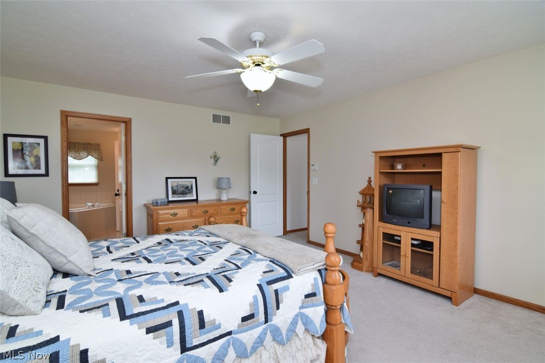 6967 Auburn Ridge Road Painesville, OH 44077 - Photo 23 of 47