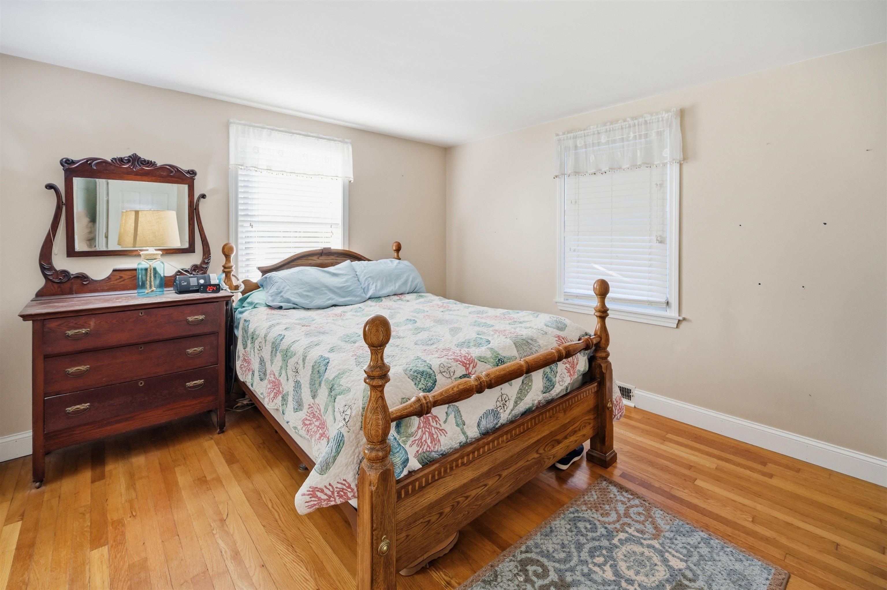 4 Hale Spring Road Plaistow, NH 03865 - Photo 12 of 43