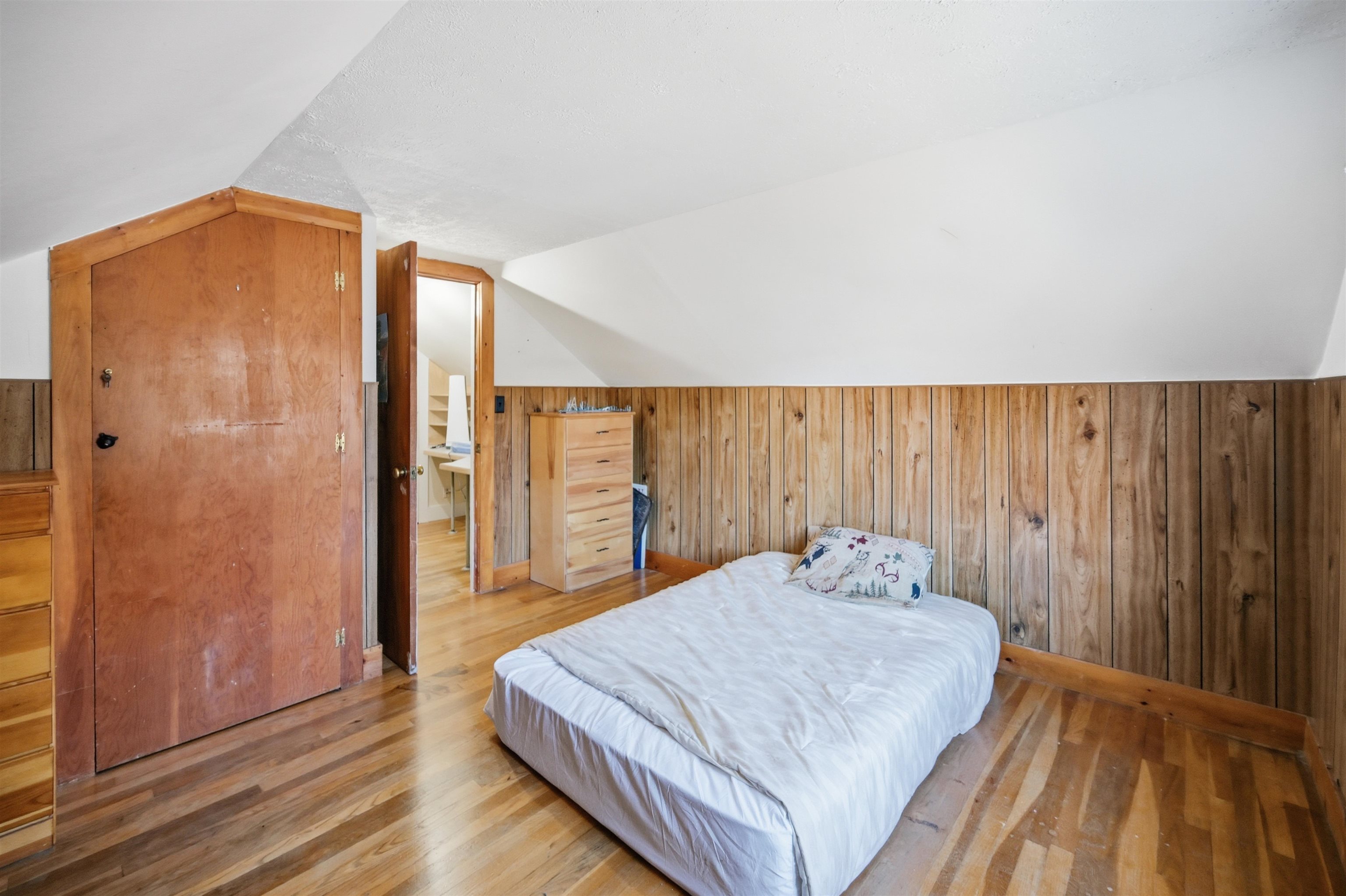 4 Hale Spring Road Plaistow, NH 03865 - Photo 26 of 43