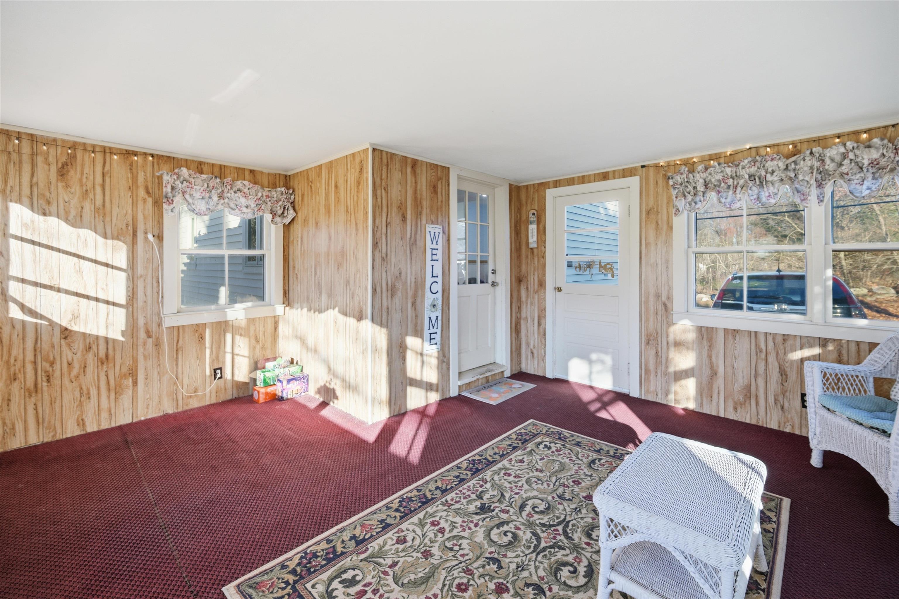 4 Hale Spring Road Plaistow, NH 03865 - Photo 35 of 43