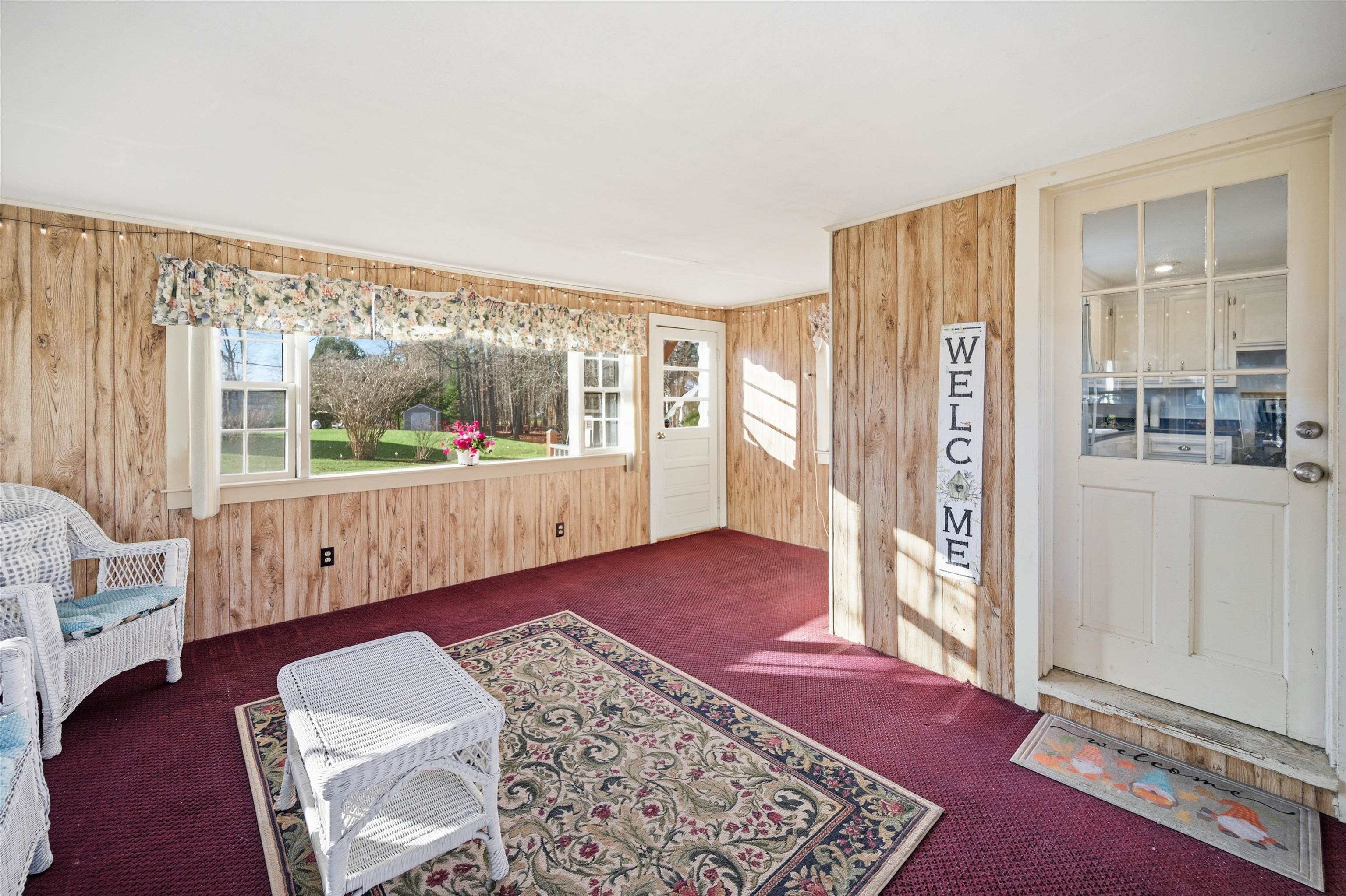 4 Hale Spring Road Plaistow, NH 03865 - Photo 36 of 43