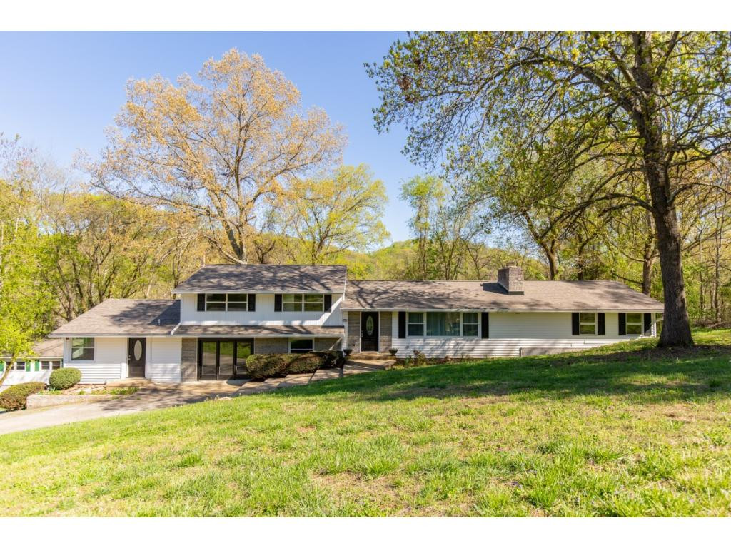 336 Historic Hills Road Kingsport, TN 37663 - Photo 1 of 35 Photo 1