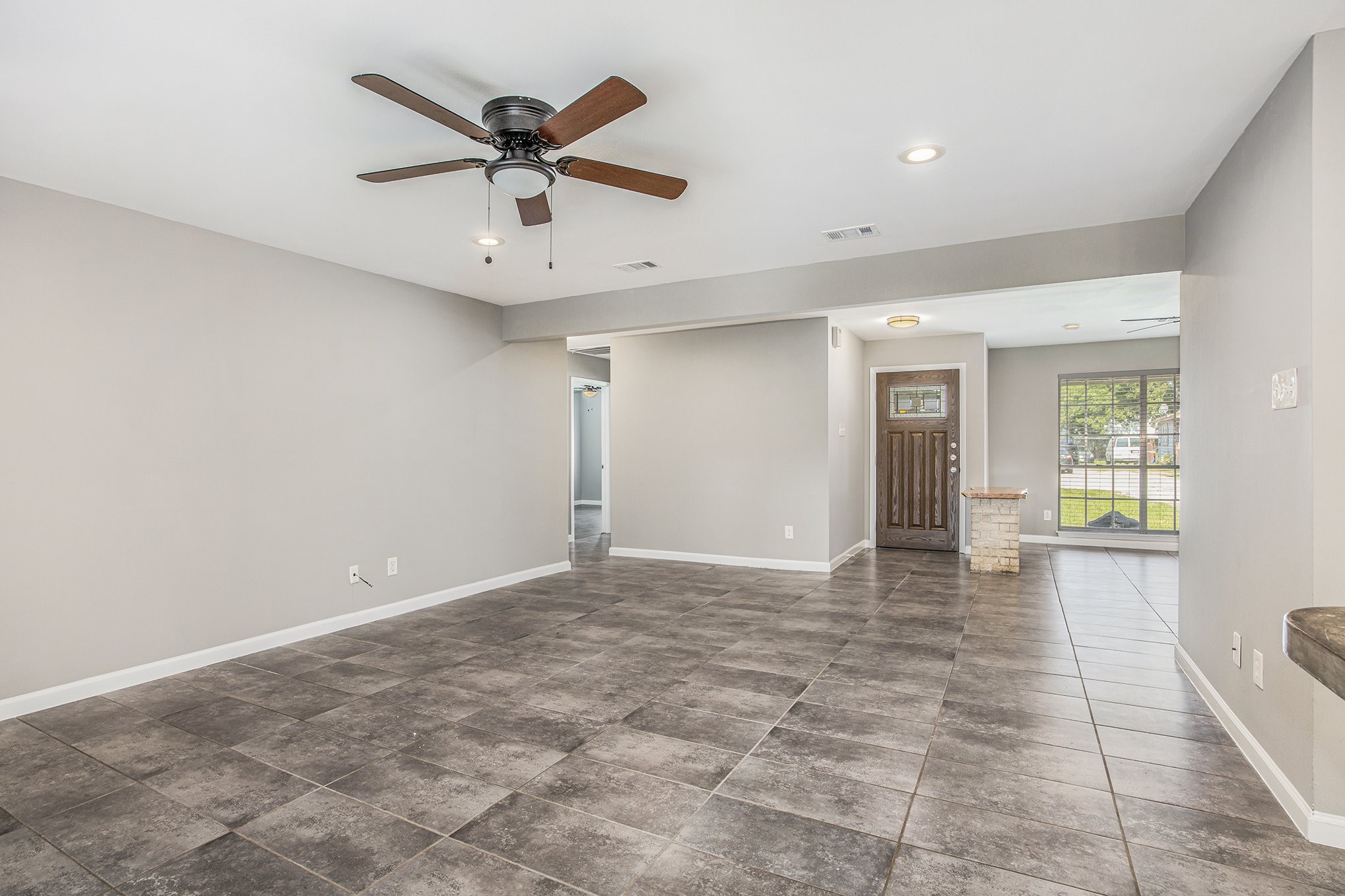 2902 Helberg Road Houston, TX 77092 - Photo 12 of 25 Gallery Image 12