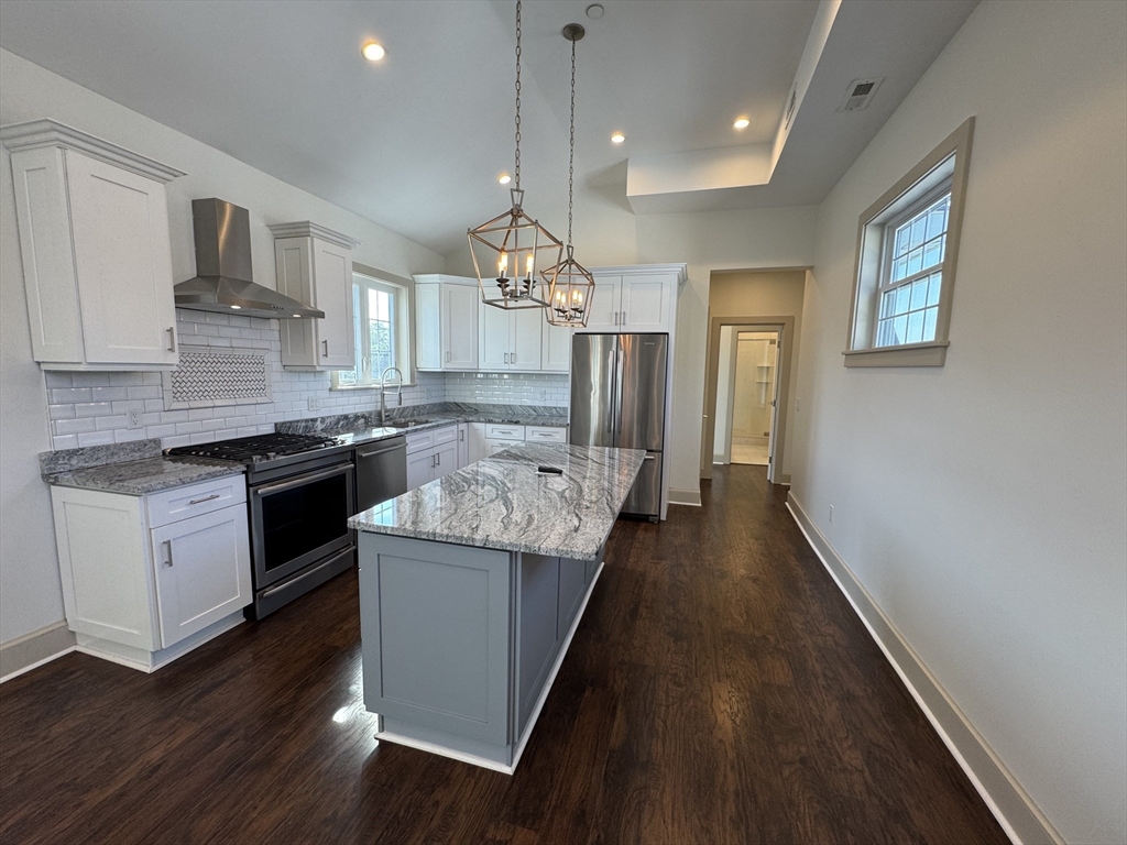 130 Walnut Street, Unit C Somerville, MA 02145 - Photo 4 of 14