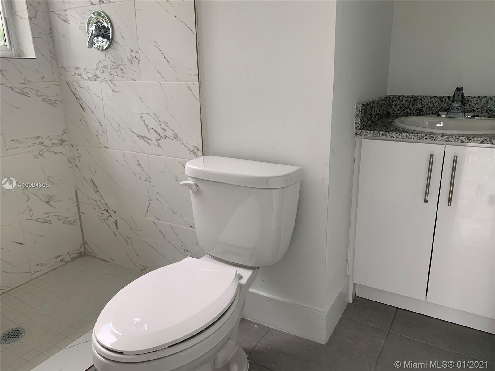 163 Northwest 68th Terrace Miami, FL 33150 - Photo 11 of 12