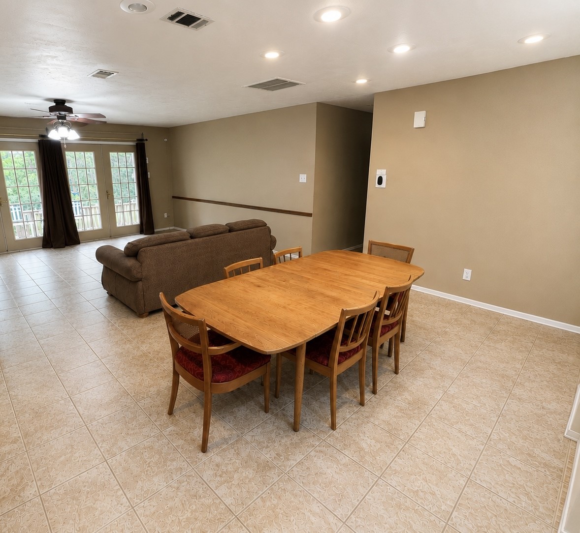 15 Gambrel Oak Place Spring, TX 77380 - Photo 2 of 15