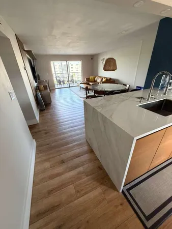 $3,000 | 301 Southeast 3rd Street, Unit 503, Dania Beach, FL 33004