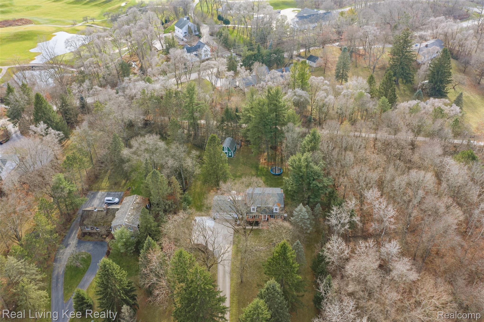 3942 South Ellamae Road Rochester, MI 48306 - Photo 50 of 54 Ellamae-62.jpg