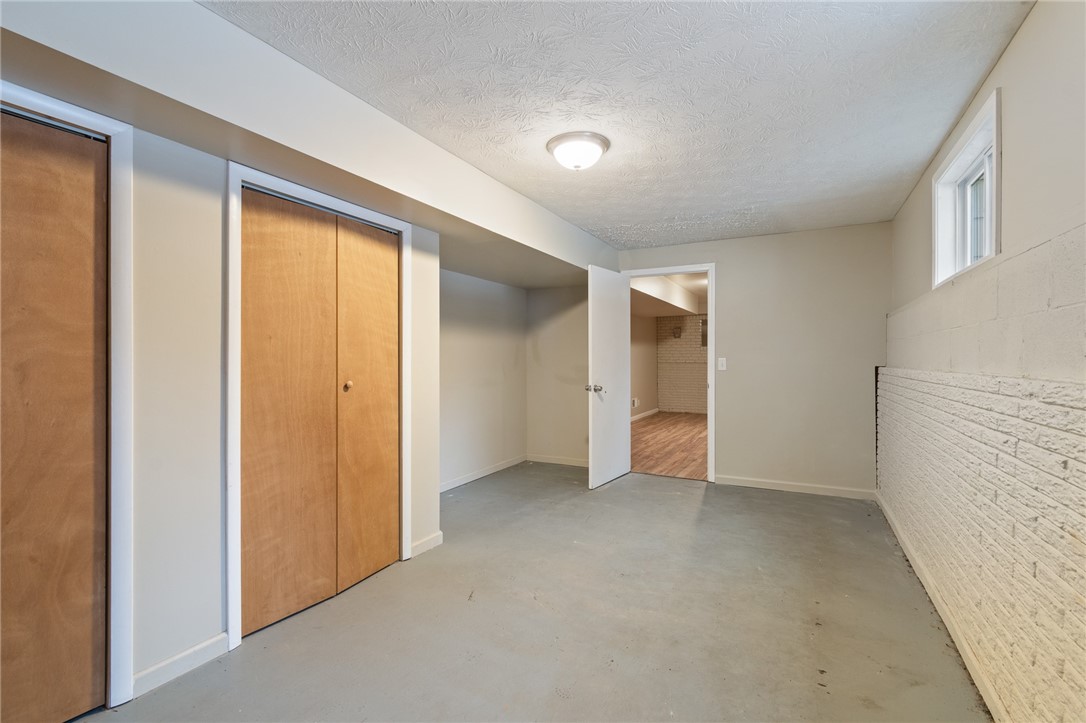 10 Nevins Road Henrietta, NY 14467 - Photo 28 of 39