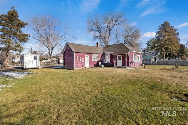 $239,900 | 224 5th Avenue East, Jerome, ID 83338