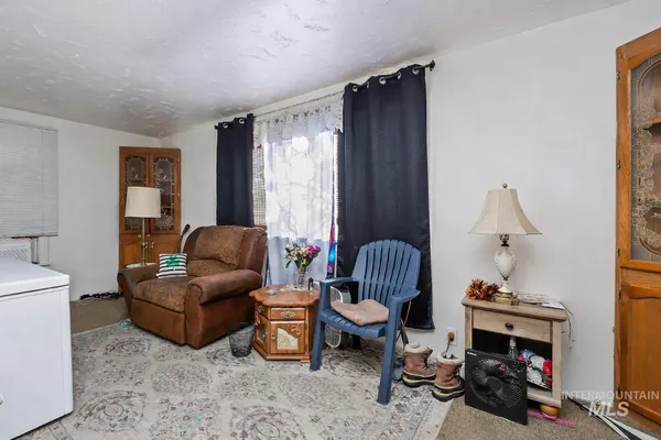 $239,900 | 224 5th Avenue East, Jerome, ID 83338