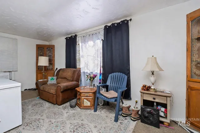 $239,900 | 224 5th Avenue East, Jerome, ID 83338