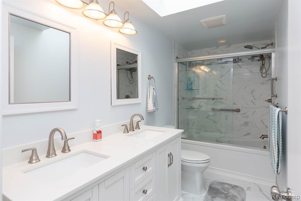 9026 Woodside Road Northville, MI 48167 - Photo 25 of 56
