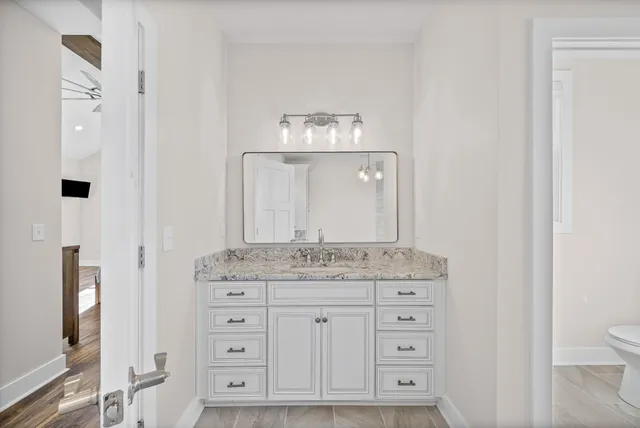 $1,200,000 | 720 Moore Hollow Road, Indian Mound, TN 37079