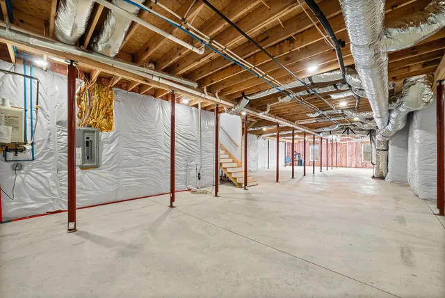 $1,200,000 | 720 Moore Hollow Road, Indian Mound, TN 37079