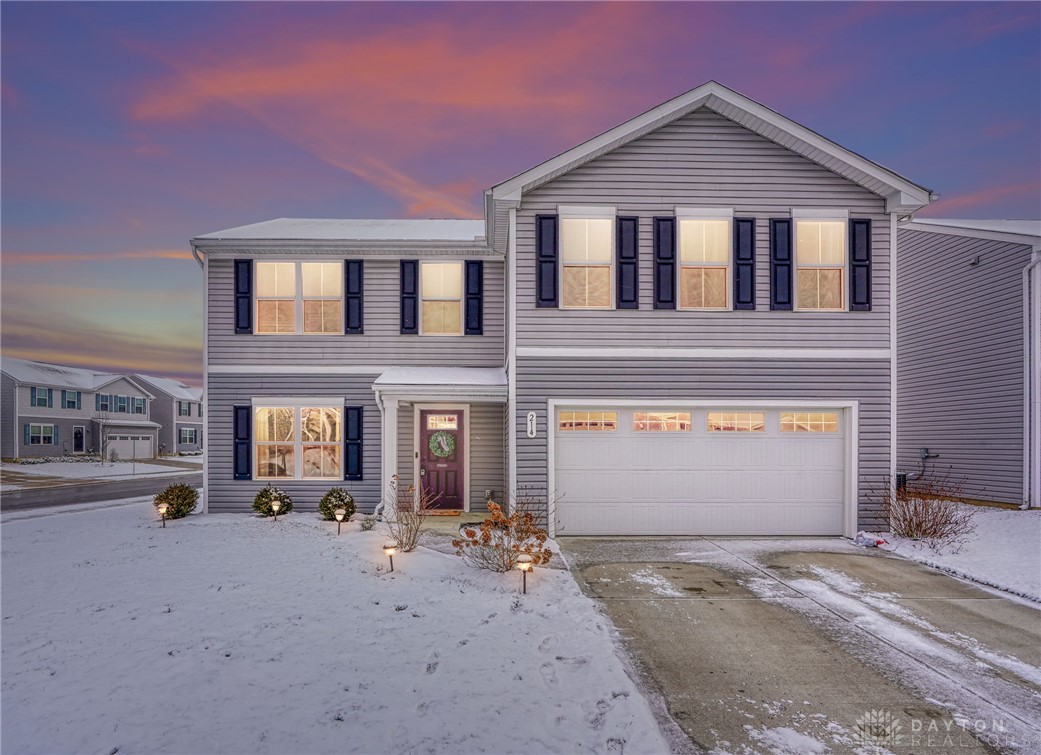 214 South Tuttle Road Springfield, OH 45505 - Photo 2 of 31 Night front house