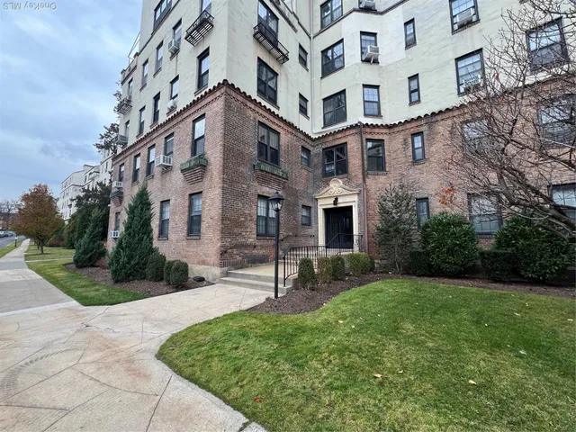 $229,000 | 1273 North Avenue, Unit 31G, New Rochelle, NY 10804