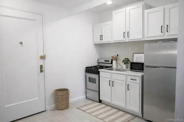 $189,000 | 1273 North Avenue, Unit 31G, New Rochelle, NY 10804