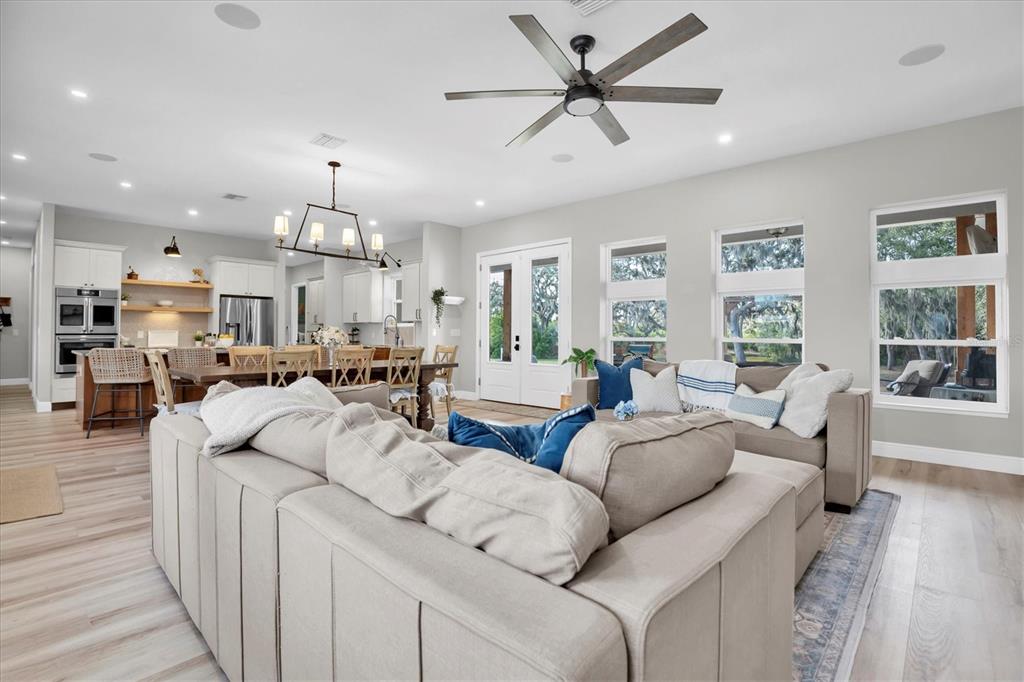 1605 Center Road Terra Ceia, FL 34250 - Photo 14 of 55