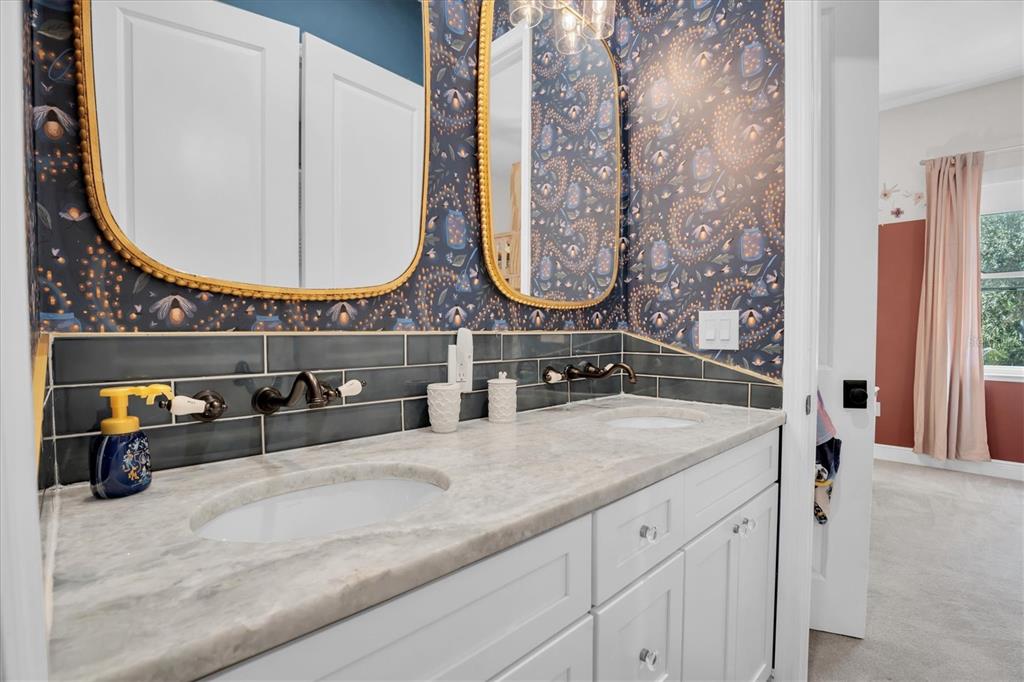 1605 Center Road Terra Ceia, FL 34250 - Photo 27 of 55