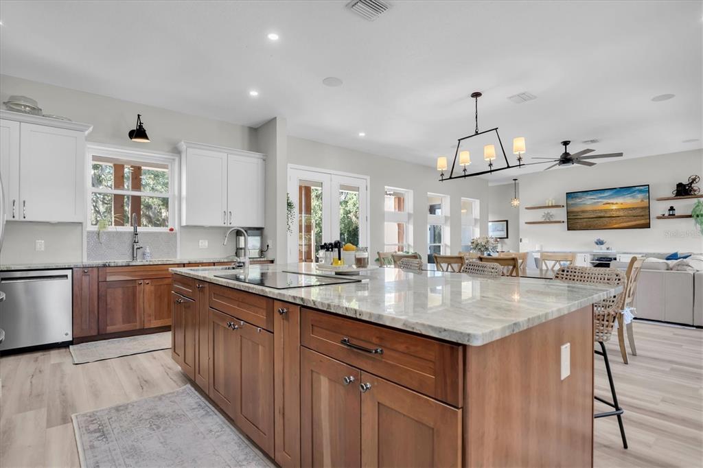 1605 Center Road Terra Ceia, FL 34250 - Photo 3 of 55