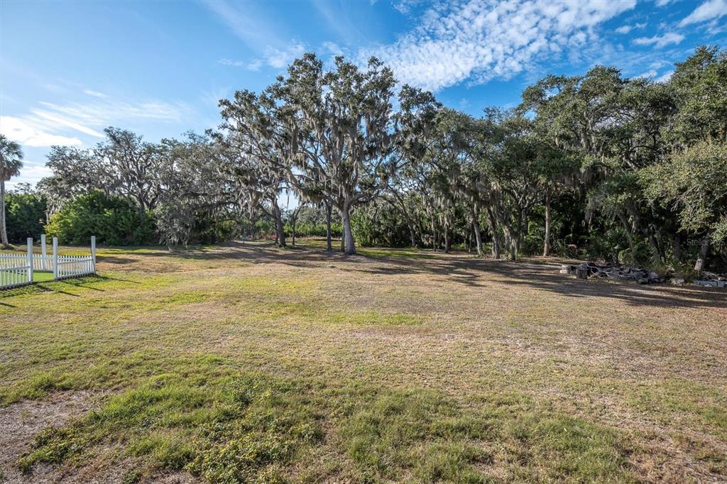 1605 Center Road Terra Ceia, FL 34250 - Photo 39 of 55