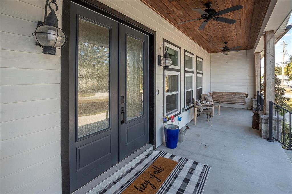 1605 Center Road Terra Ceia, FL 34250 - Photo 7 of 55