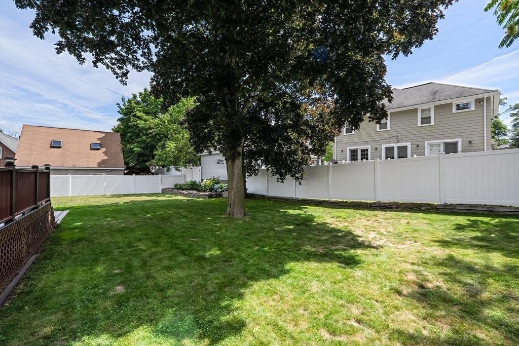 12 Sunset Road Stoneham, MA 02180 - Photo 32 of 42