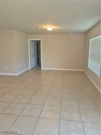 $2,000 | 8002 Vega Court, LaBelle, FL 33935