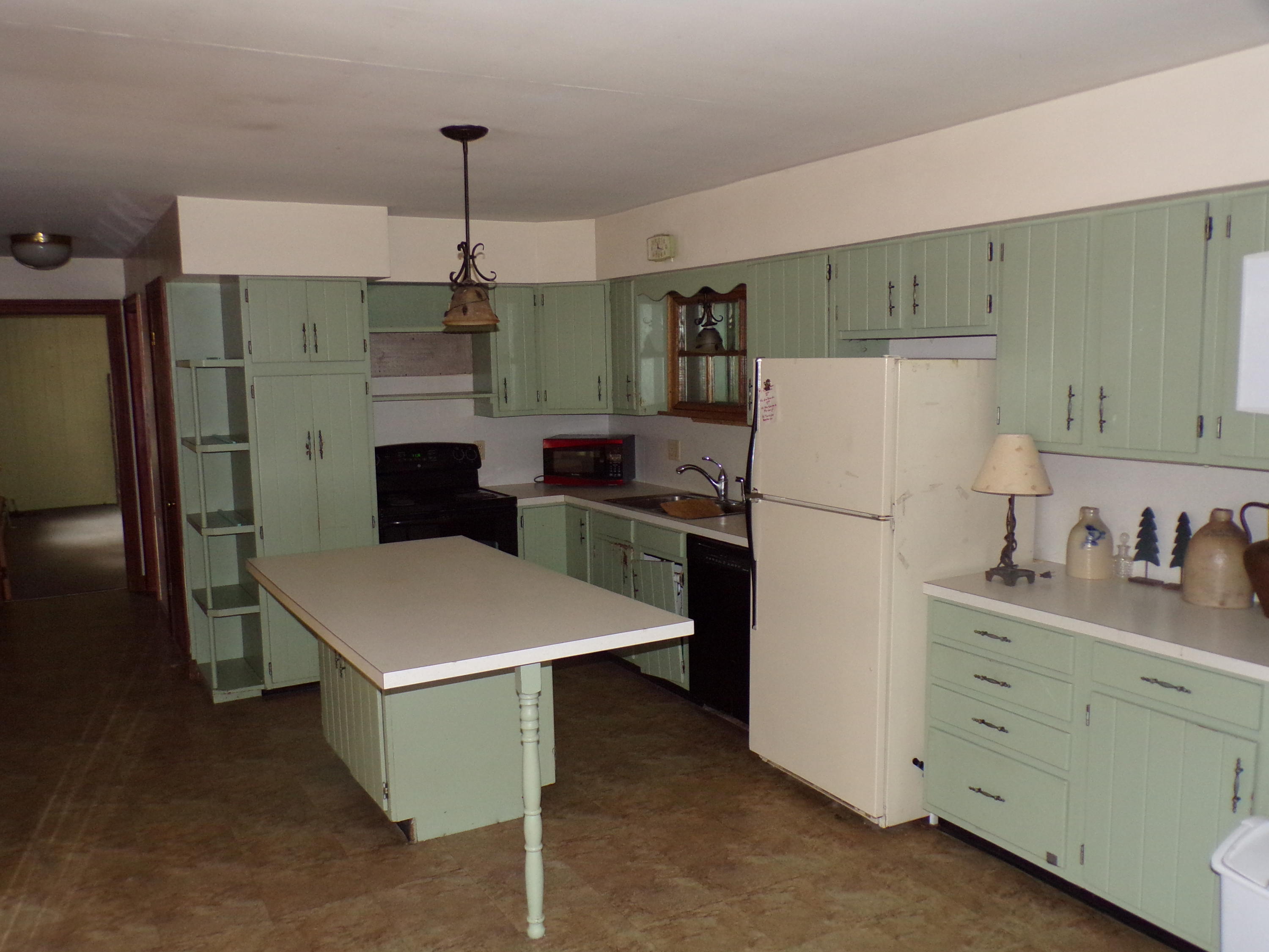 638 West Neck Road Nobleboro, ME 04555 - Photo 9 of 36 102_0050