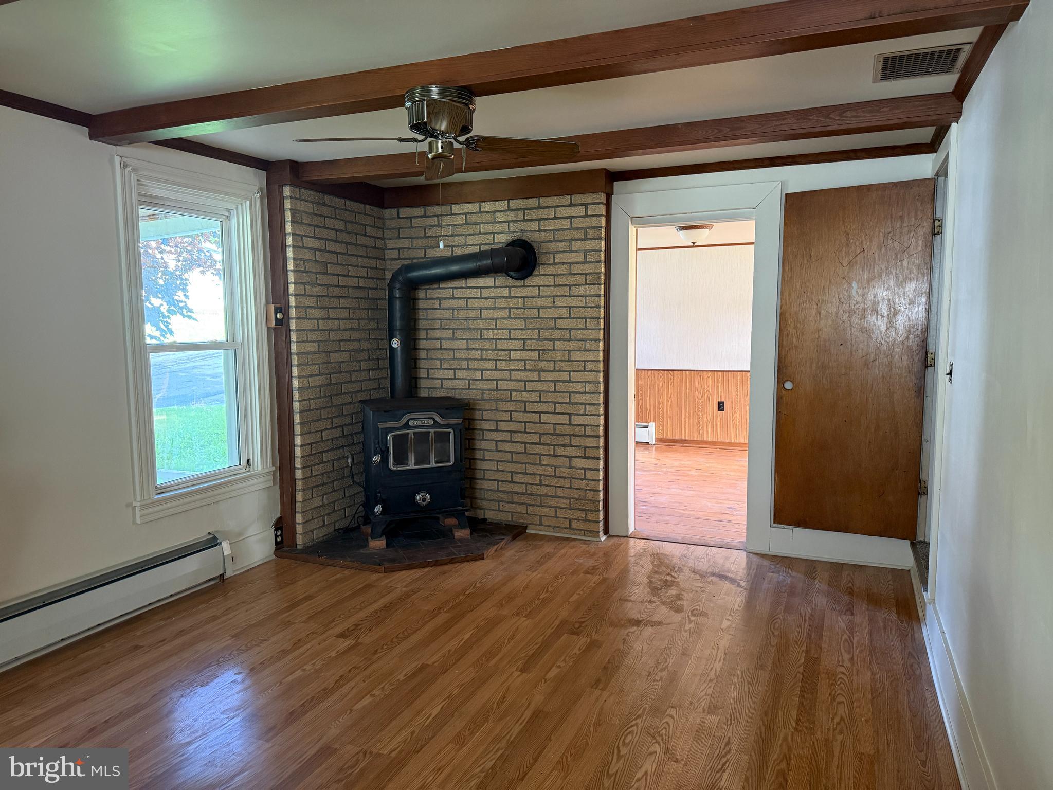112 South Ridge Street Burnham, PA 17009 - Photo 7 of 34