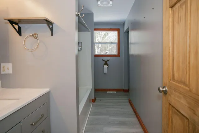 $329,900 | 127 Meadow Lane, Farmington, ME 04938