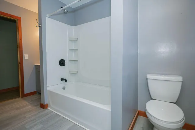 $329,900 | 127 Meadow Lane, Farmington, ME 04938