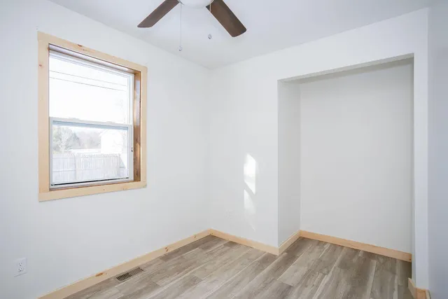 $329,900 | 127 Meadow Lane, Farmington, ME 04938