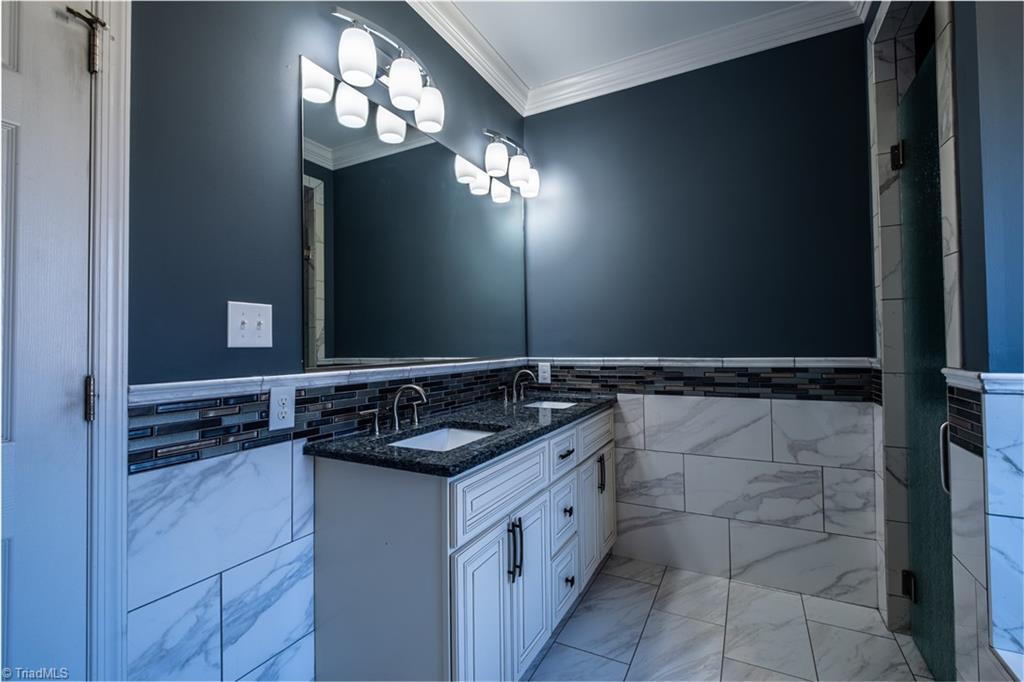 5856 Drake Road Greensboro, NC 27406 - Photo 28 of 50 Gallery Image 28